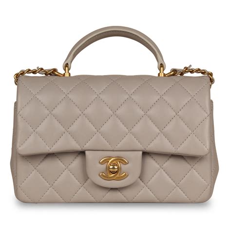 mini bag chanel prezzo|chanel mini flap bag with top handle.